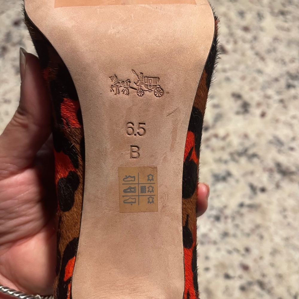 Coach Smith Leopard Print Calf Hair Pumps Womens 6.5 Orange Brown Stiletto Heel - Picture 7 of 8